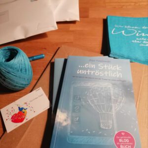mein Trauer-Buch wird von mir persönlich liebevoll für den Versand vorbereitet