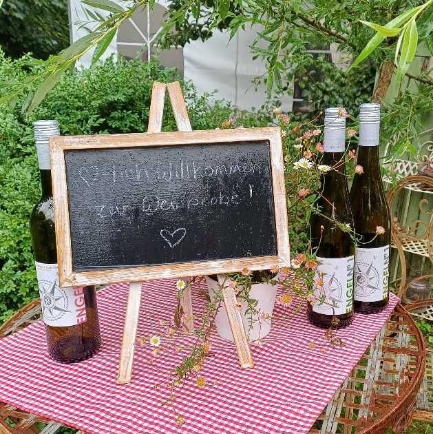 Nette Begrüßung vor der Weinprobe
